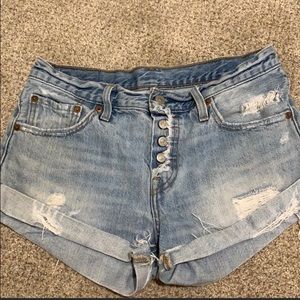 Levi’s button front cutoff short